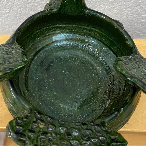 Unique Green Clay Pottery Animal Sculpture Peacock Footed Dish Planter Decor - Picture 11 of 15
